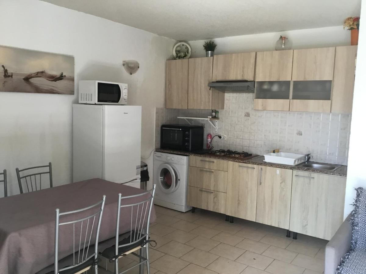 Appartements F2 Тіучча Екстер'єр фото